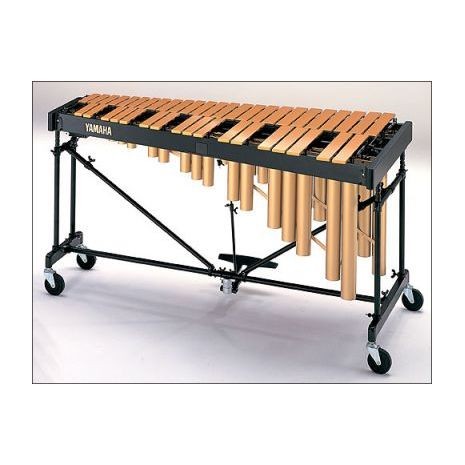 Vibrafono Yamaha De 3 1/2 Octavas, Aluminio, Acabado En Oro Satinado